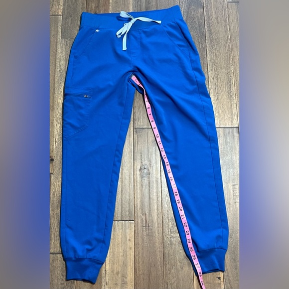 FIGS Zamora™ Jogger Scrub Pants Small. Royal blue. EUC - Picture 6 of 13
